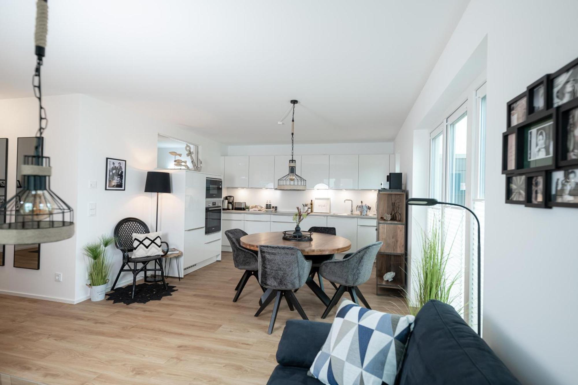 Hollywood Lounge Apartment *